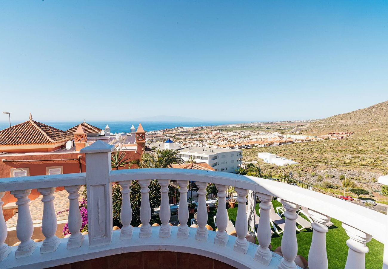 Villa en Costa Adeje - Villa con piscina privada y magníficas vistas Nekhamkin