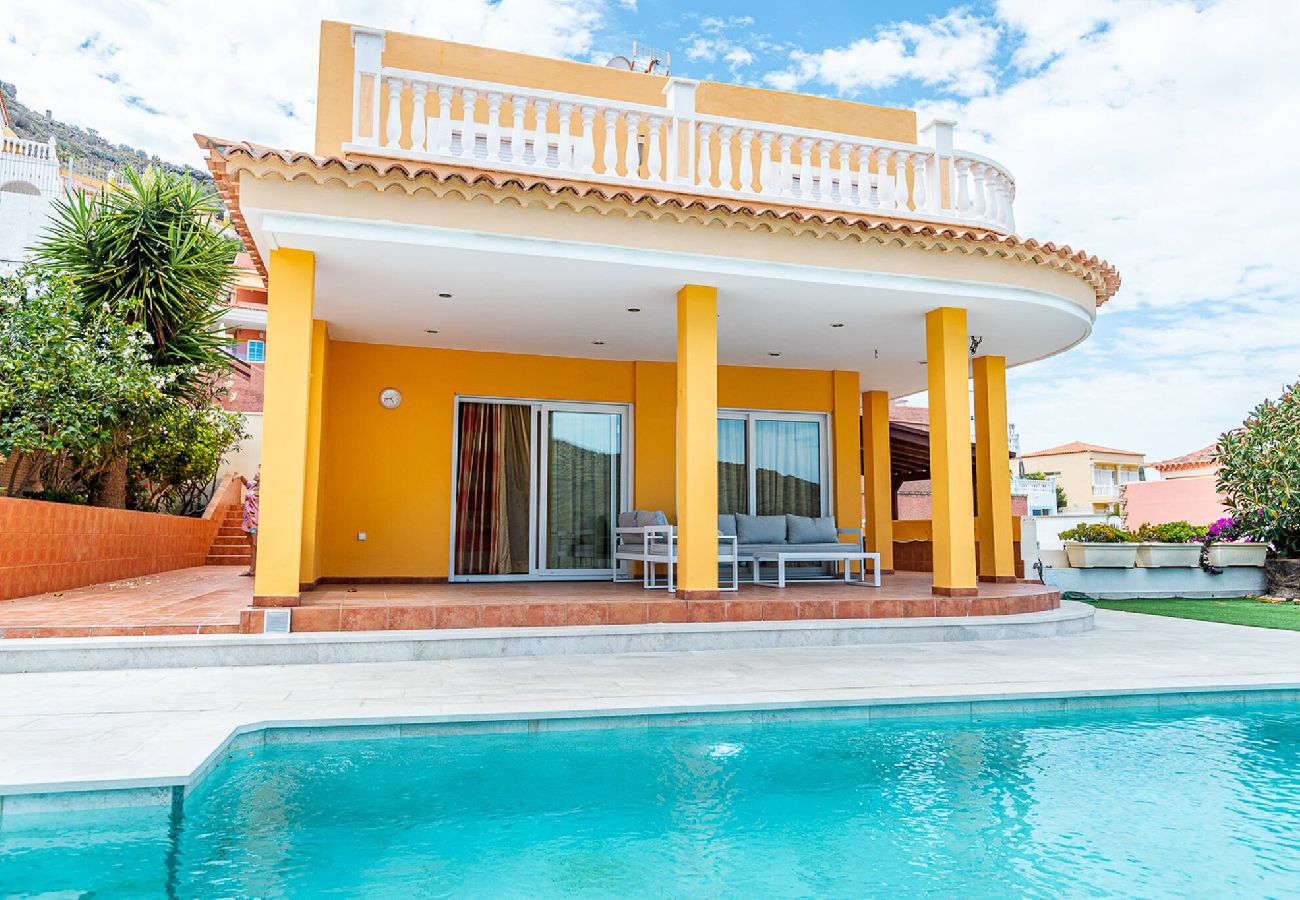 Villa en Costa Adeje - Villa con piscina privada y magníficas vistas Nekhamkin
