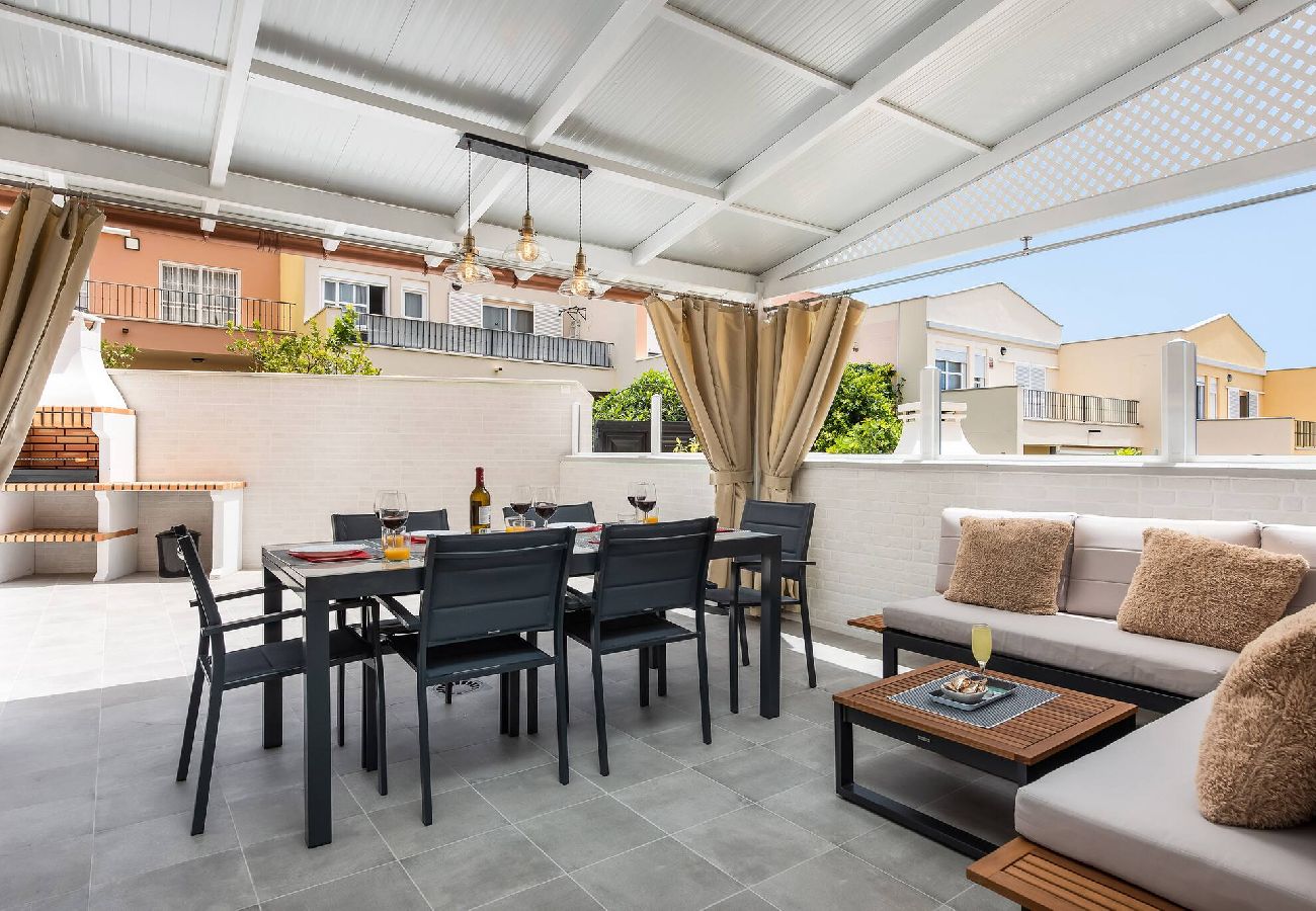 Casa adosada en Adeje - Moderna villa de 4 dormitorios en Costa Adeje Olga