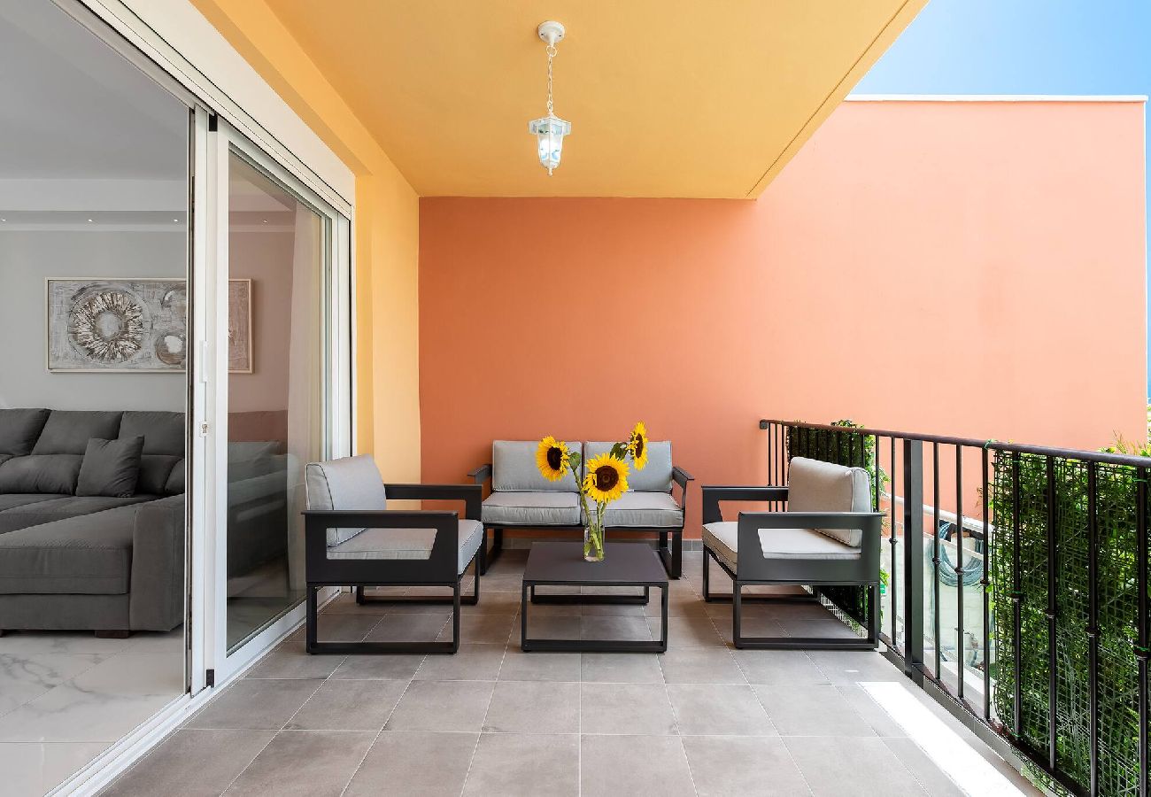 Casa adosada en Adeje - Moderna villa de 4 dormitorios en Costa Adeje Olga