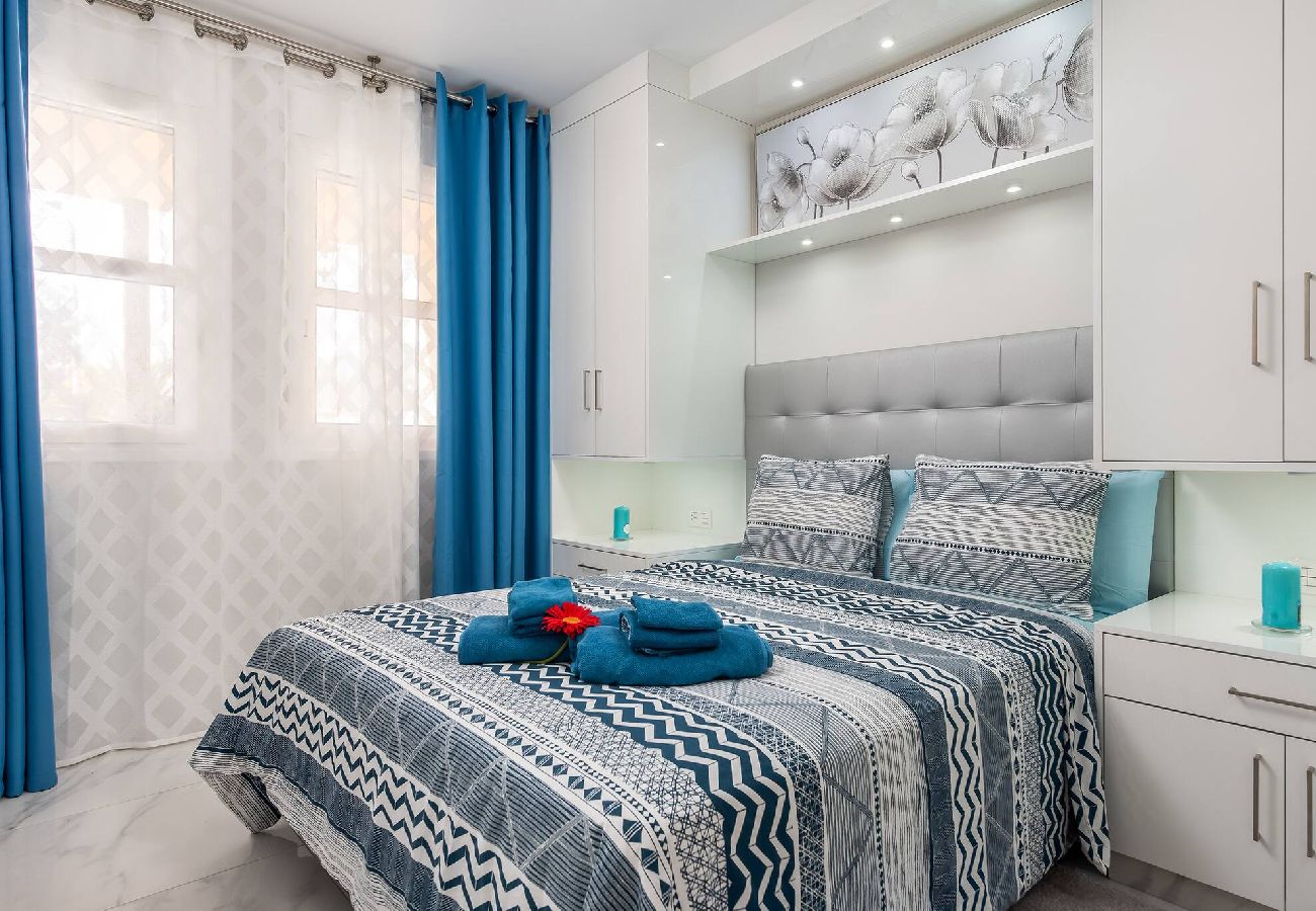 Casa adosada en Adeje - Moderna villa de 4 dormitorios en Costa Adeje Olga