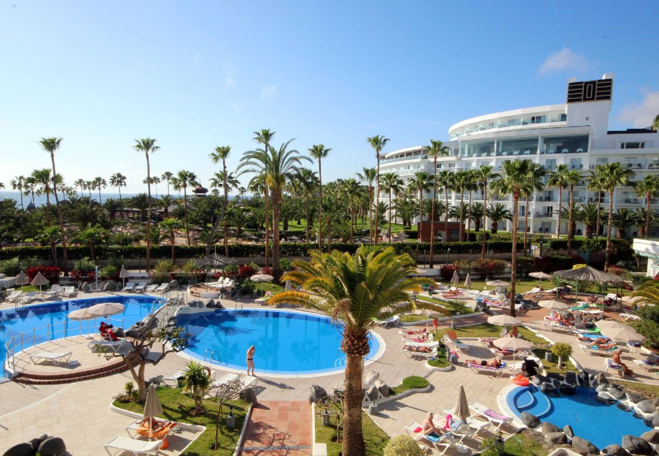 Apartamento en Costa Adeje - Apartamento de lujo en primera linea de El Duque D11