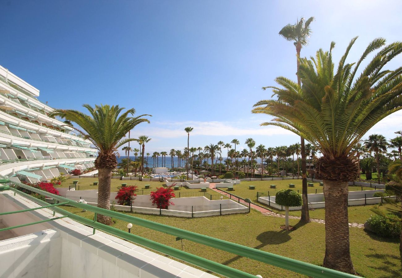 Apartamento en Costa Adeje - Apartamento de lujo en primera linea de El Duque D11