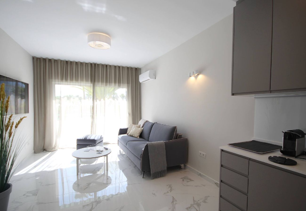 Apartamento en Costa Adeje - Apartamento de lujo en primera linea de El Duque D11