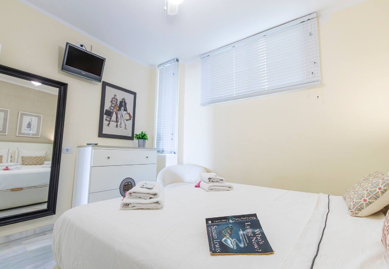 Apartamento en Costa Adeje - Apartamento en primera línea playa El Duque 
