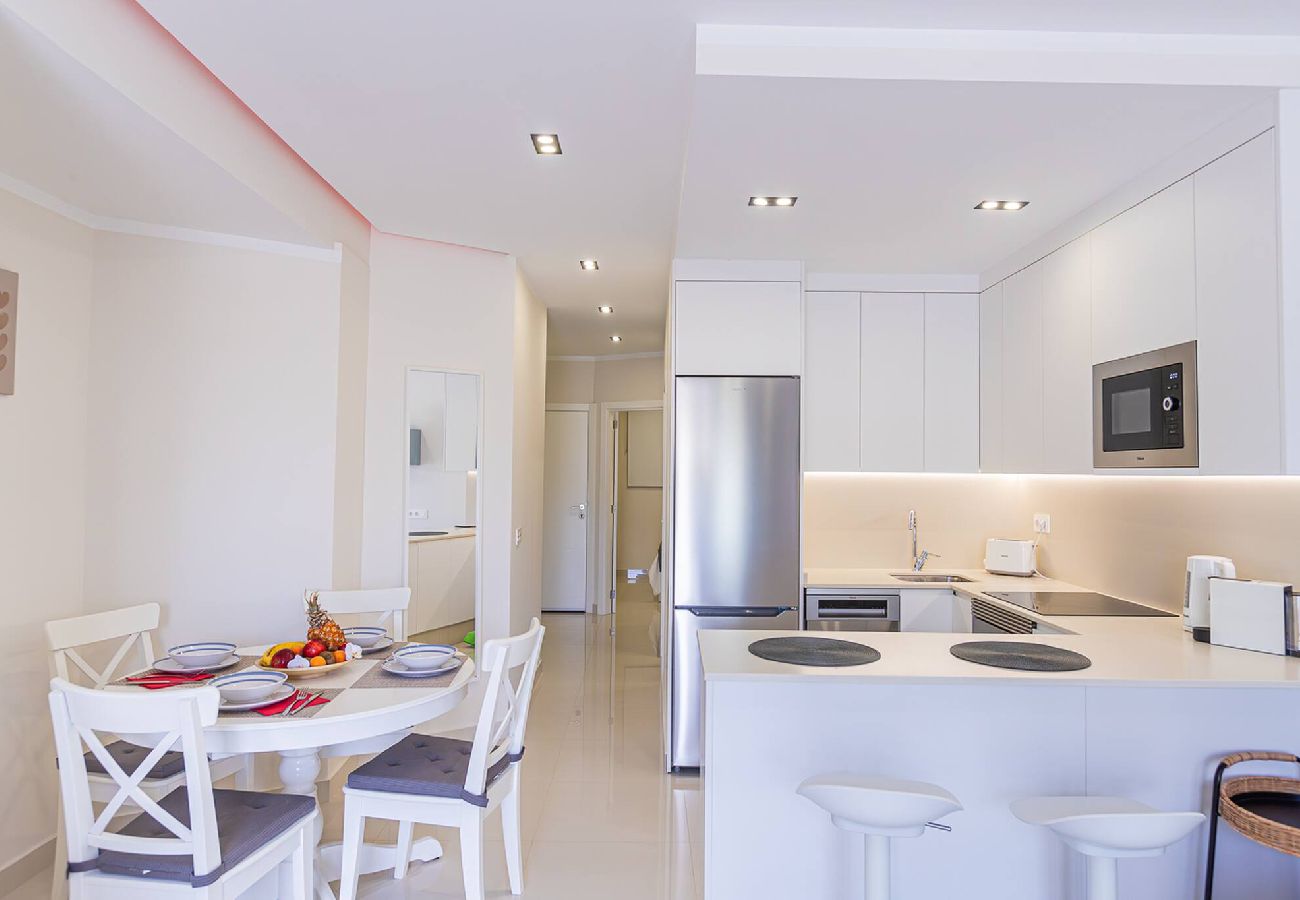 Apartamento en Costa Adeje - Apartamento en primera linea de playa en El Duque 