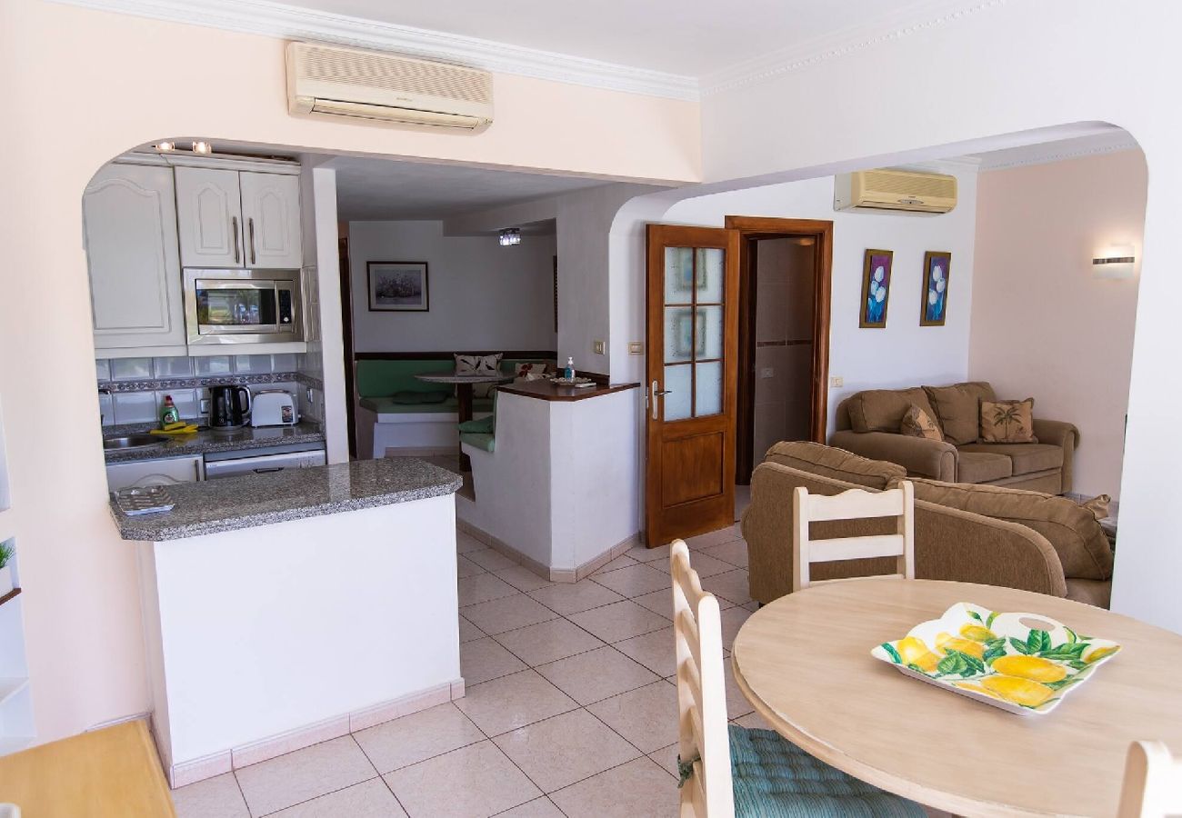 Apartamento en Costa Adeje - Apartamento de 2 dormitorios El Duque, Costa Adeje 