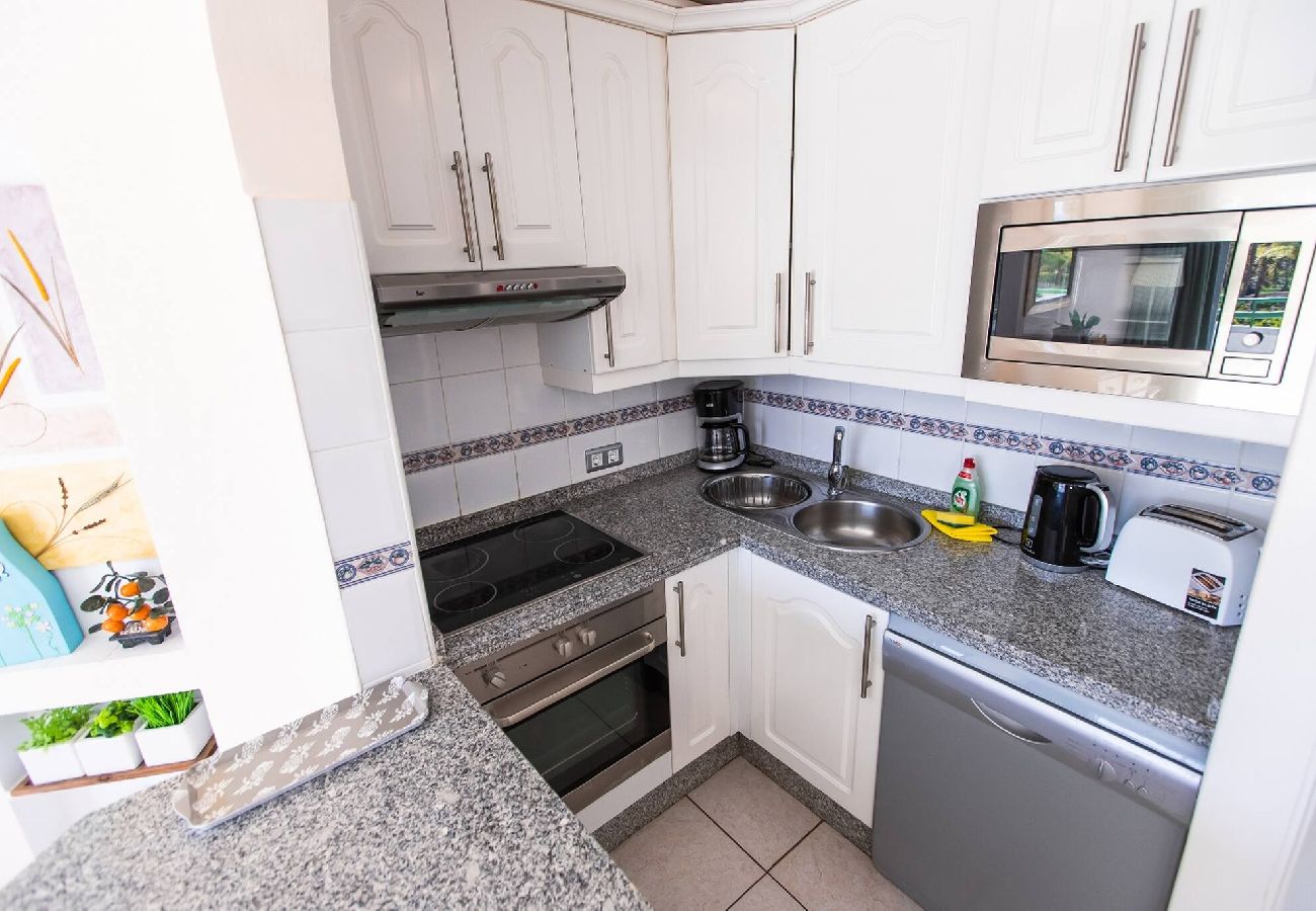 Apartamento en Costa Adeje - Apartamento de 2 dormitorios El Duque, Costa Adeje 