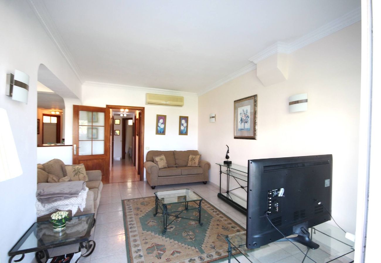 Apartamento en Costa Adeje - Apartamento de 2 dormitorios El Duque, Costa Adeje 