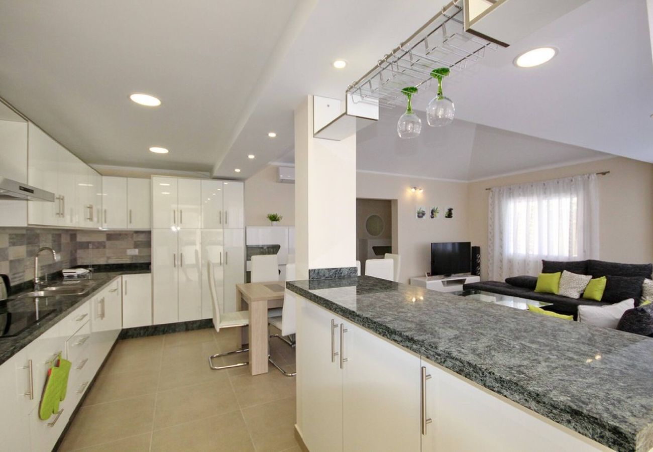Villa en Costa Adeje - Villa de 5 dormitorios en Costa Adeje 