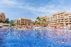 Apartment in Playa de Las Americas - 2 bedroom apartment in Playa Las...