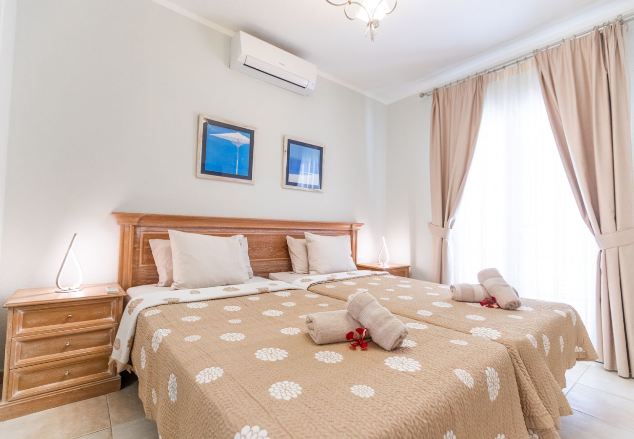 Villa in Costa Adeje - Villa with pool in Madroñal Fañabe, Costa Adeje
