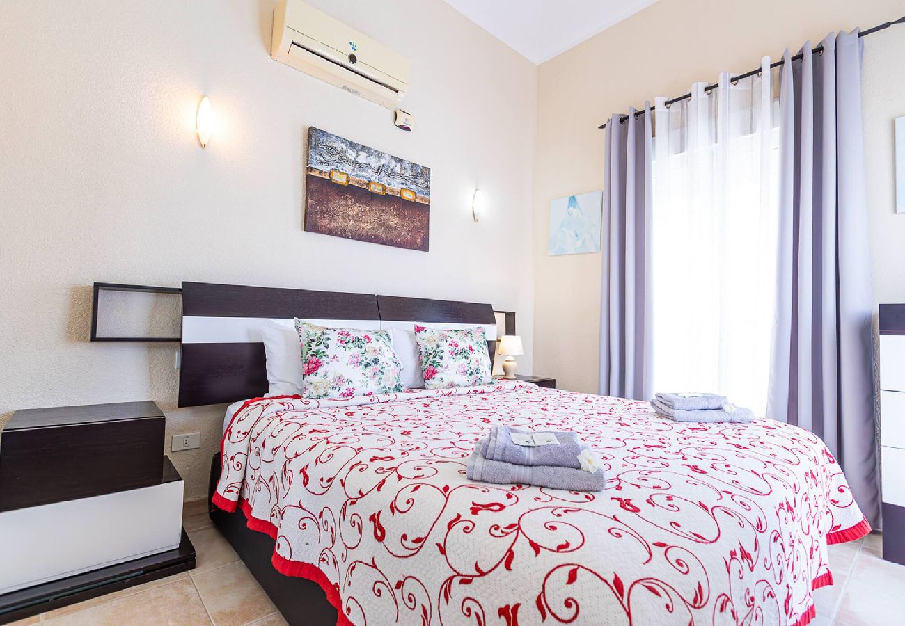 Villa in Costa Adeje - Cozy villa in Madroñal de Fañabe with pool