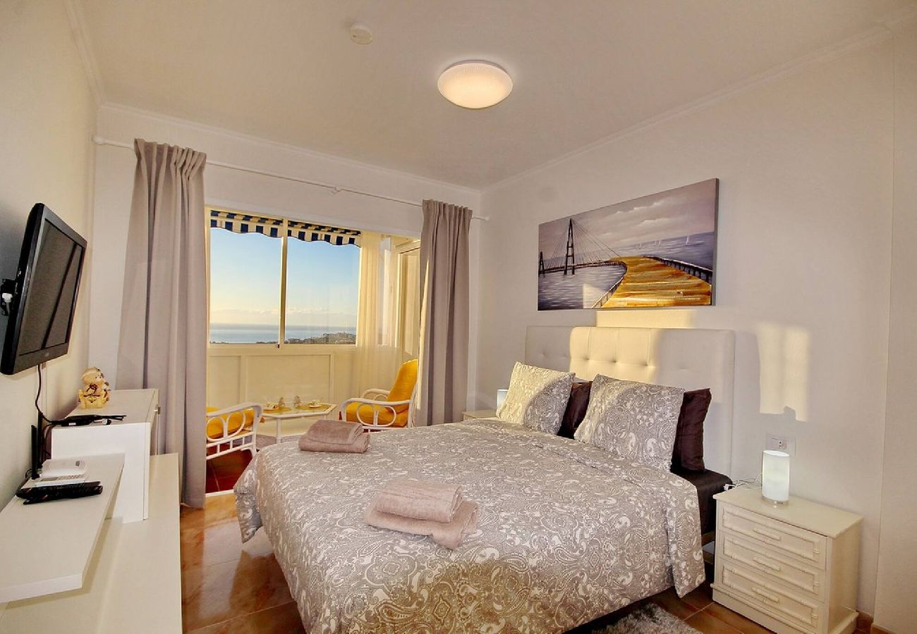 Terraced House in Costa Adeje - Cozy townhouse with ocean views 