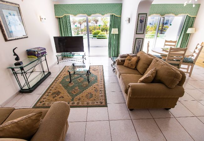  in Costa Adeje - 2 bedroom apartment El Duque, Costa Adeje