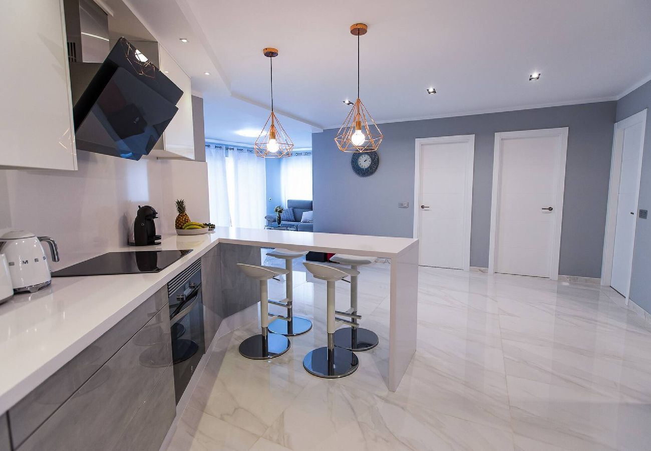 Apartment in Arona - Luxurious 2-bedroom apartment in Los Cristianos