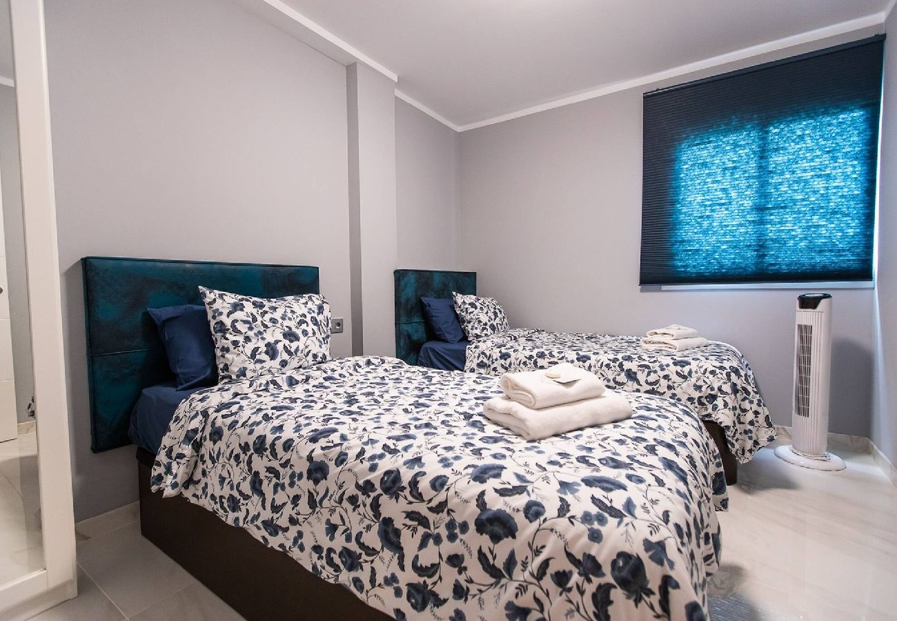 Apartment in Arona - Luxurious 2-bedroom apartment in Los Cristianos