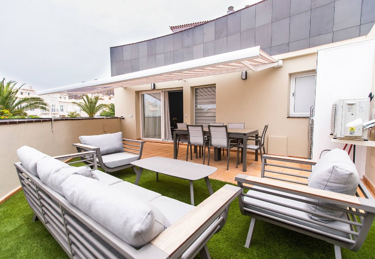 Apartment in Arona - Luxurious 2-bedroom apartment in Los Cristianos