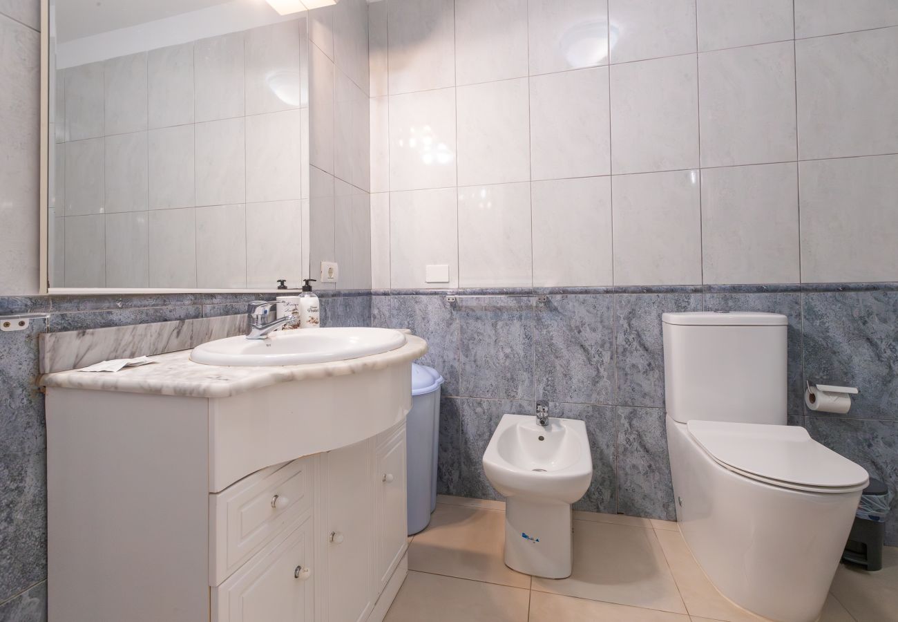 Apartment in Arona - Fabulous 2-Bedroom Apartment Near Los Cristianos Beach