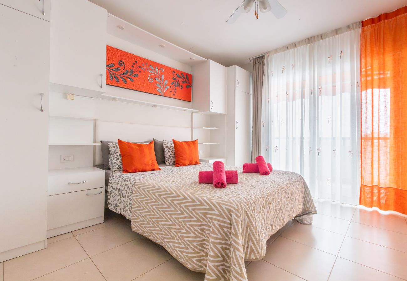 Apartment in Arona - Fabulous 2-Bedroom Apartment Near Los Cristianos Beach