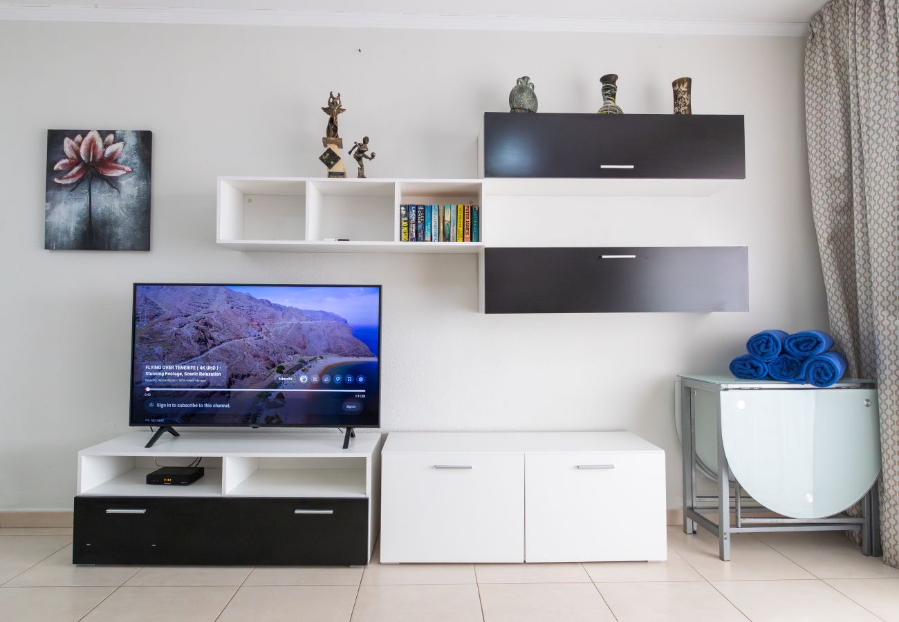 Apartment in Arona - Fabulous 2-Bedroom Apartment Near Los Cristianos Beach
