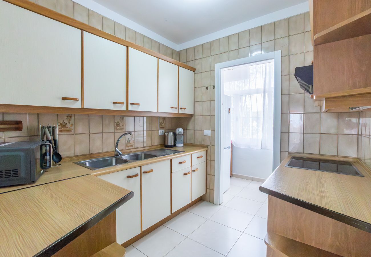 Apartment in Arona - Fabulous 2-Bedroom Apartment Near Los Cristianos Beach