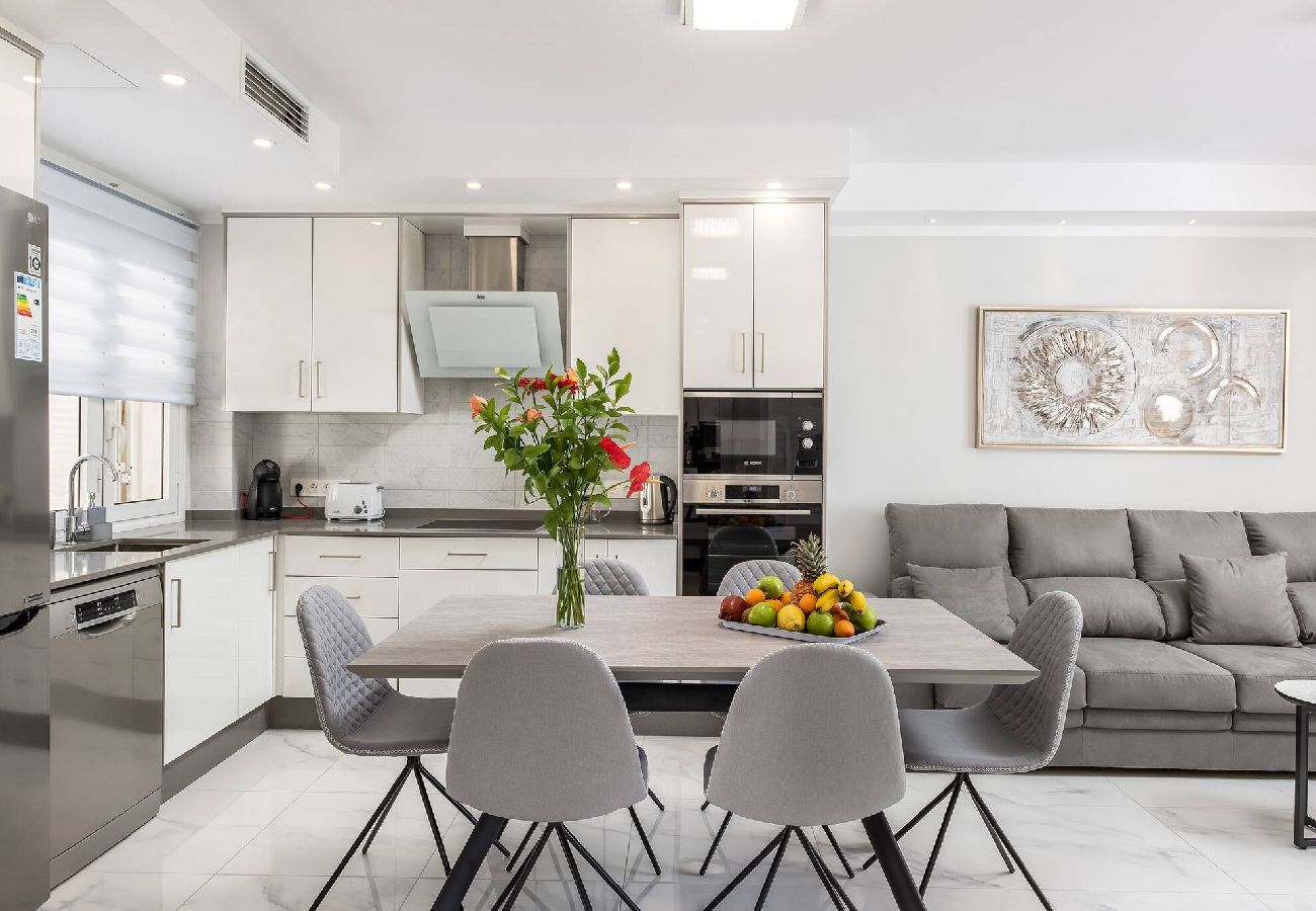 Casa a schiera a Adeje - Moderna villa con 4 camere da letto a Costa Adeje Olga