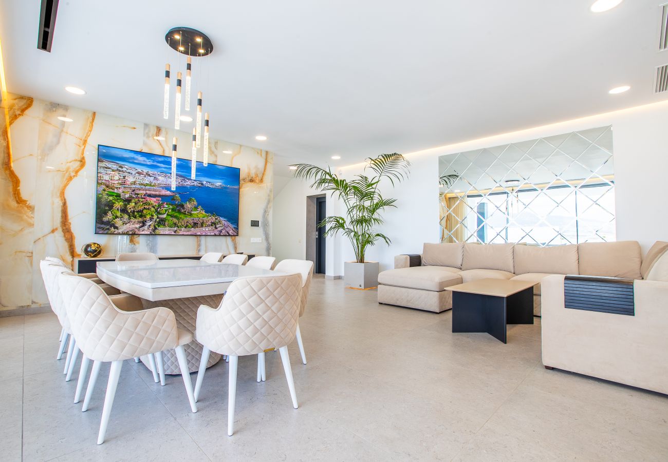 Вилла на Adeje - Villa Atma